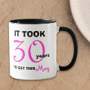 Buscar treinta años tazas Humor