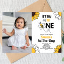 Buscar bee first birthday invitaciones Chica