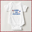 Buscar botella bebe ropa Una pieza