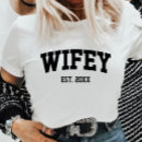 Buscar varsity camisetas Novia