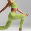 Buscar peculiar mujer ropa Diversión