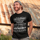 Buscar nuevo marido camisetas Esposa
