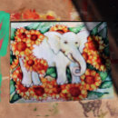 Buscar elefante feliz posters Chica