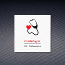 Buscar en forma corazón de tarjetas de visita Médico