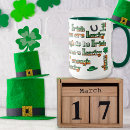 Buscar leprechaun afortunado tazas Día de san patricio