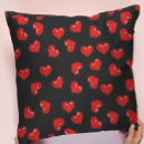 Buscar corazones negros y rojos cojines Para todos