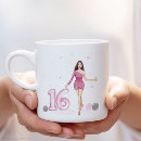 Buscar dieciséis tazas Chica