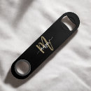 Buscar barra abrebotellas Para ella