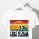 Buscar ola camisetas Retro