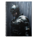 Buscar disfraz cuadernos Batman de pie