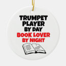 Buscar trompeta adornos Libro