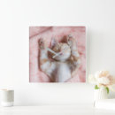 Buscar bebé relojes de pared Gato