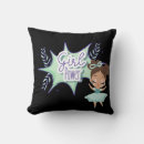 Buscar niña pequeña cojines Bebé