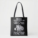 Buscar tractor viejo accesorios Divertido