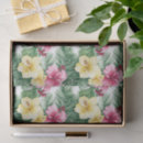 Buscar flores amarillas y rosadas papel de seda Para ella