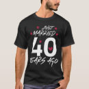 Buscar 40 o aniversario camisetas Boda