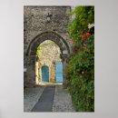 Buscar arco medieval posters Antiguo