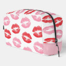 Buscar labios rojos bolsas cosmetica Patrón de labios