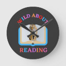 Buscar lectores relojes de pared Gusano de biblioteca