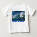 Buscar persona que practica surf bebe camisetas Resaca