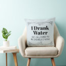Buscar bebí el agua Humor