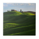 Buscar colinas azulejos Al aire libre