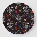 Buscar esqueleto humano relojes de pared Halloween