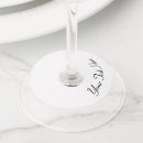 Buscar papel identificadores de copas Invitados