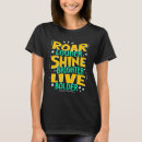 Buscar león mujer camisetas Tipografía
