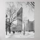 Buscar edificios antiguos posters Blanco y negro