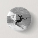 Buscar persona que practica surf pins Playa