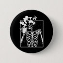 Buscar skull chapas Morado