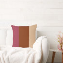 Buscar contraste cojines Beige