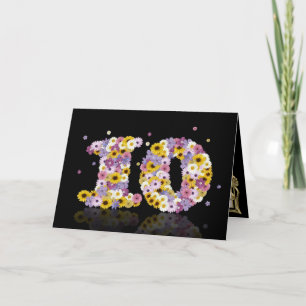 10.ª tarjeta de cumpleaños con letras floridas