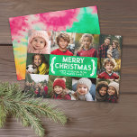 10 Collage de fotos - Feliz Navidad Mod Tie Die<br><div class="desc">Patrón de tintes de corbata brillante y alegre en oro verde, rojo y amarillo. — Usa fotos de 10 cuadrados y haz un saludo único y moderno de Feliz Navidad con un guión moderno en la parte delantera y un patrón de tintes festivos en la parte trasera. Si necesita mover...</div>