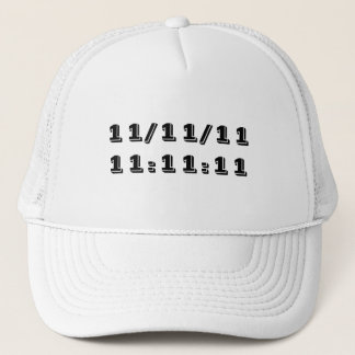 11/11/11 11:11: gorra 11