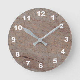 12 opciones numéricas a elegir: reloj de mármol Br