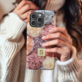 16 Plus Funda para iPhone con flor de monograma rosa