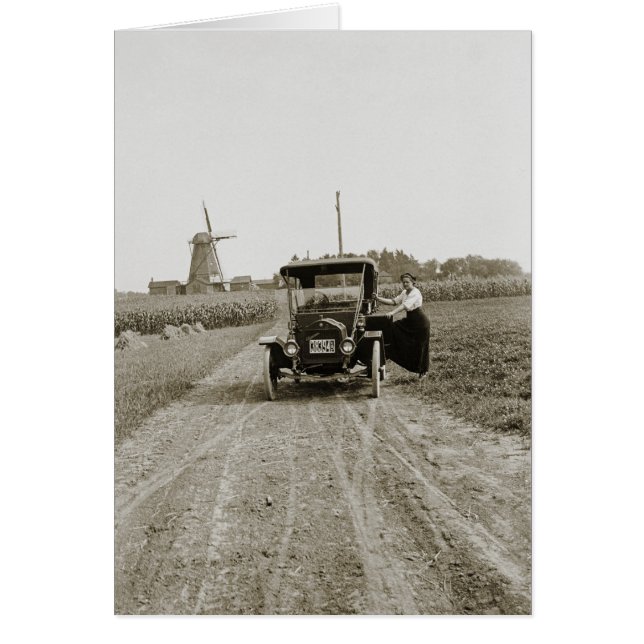 1920's Woman Car and Great Dutch Windmill Photo (Frente)