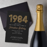 1984 Invitación a los 40 años en negro y oro<br><div class="desc">Celebra con estas inspiradas invitaciones de cumpleaños número 40 de 1984.</div>