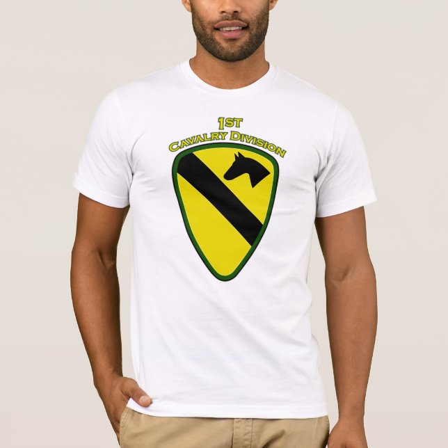 1r Camiseta del remiendo de hombro de la división (Anverso)
