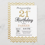 21.ª invitación de cumpleaños Purpurina de oro<br><div class="desc">Invitación de cumpleaños 21 con el Purpurina de oro Chevron. Purpurina negro y oro. Cumpleaños de adultos. Invitación de cumpleaños de hombre o mujer. Para una mayor personalización,  haga clic en el botón "Personalizar" y utilice nuestra herramienta de diseño para modificar esta plantilla.</div>