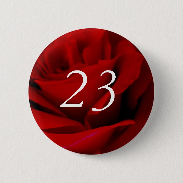 23.º botón de cumpleaños de la Rosa Roja (Anverso)