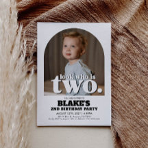 2.ª Mirada De Invitación De Cumpleaños Quién Es Do