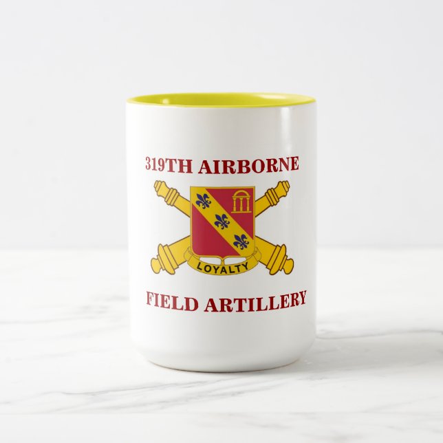 319TH TAZA AEROTRANSPORTADA de la ARTILLERÍA DE (Centro)