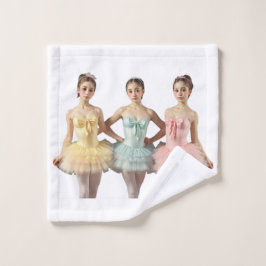 3 bailarinas en tonos suaves Toalla