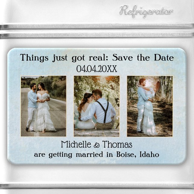3 fotos azul turbio salvan el imán de la fecha (Save the Date magnet featuring 3 of your own photos framed by a dusty blue watercolor design.)