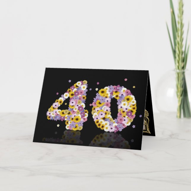 40.a tarjeta de cumpleaños con las letras floridas (Anverso)