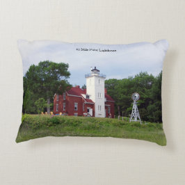 40 Mile Point Faro acento almohada