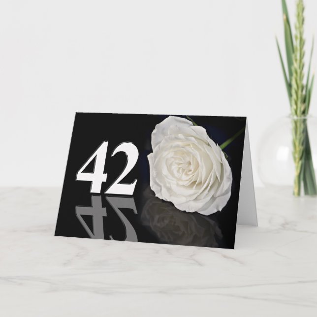 42.ª tarjeta de cumpleaños con una rosa blanca clá (Anverso)